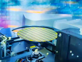 算力即國力！各國都在拚AI，台積電代工優勢還能撐多久？守住台灣下一個10年，關鍵就在「它」